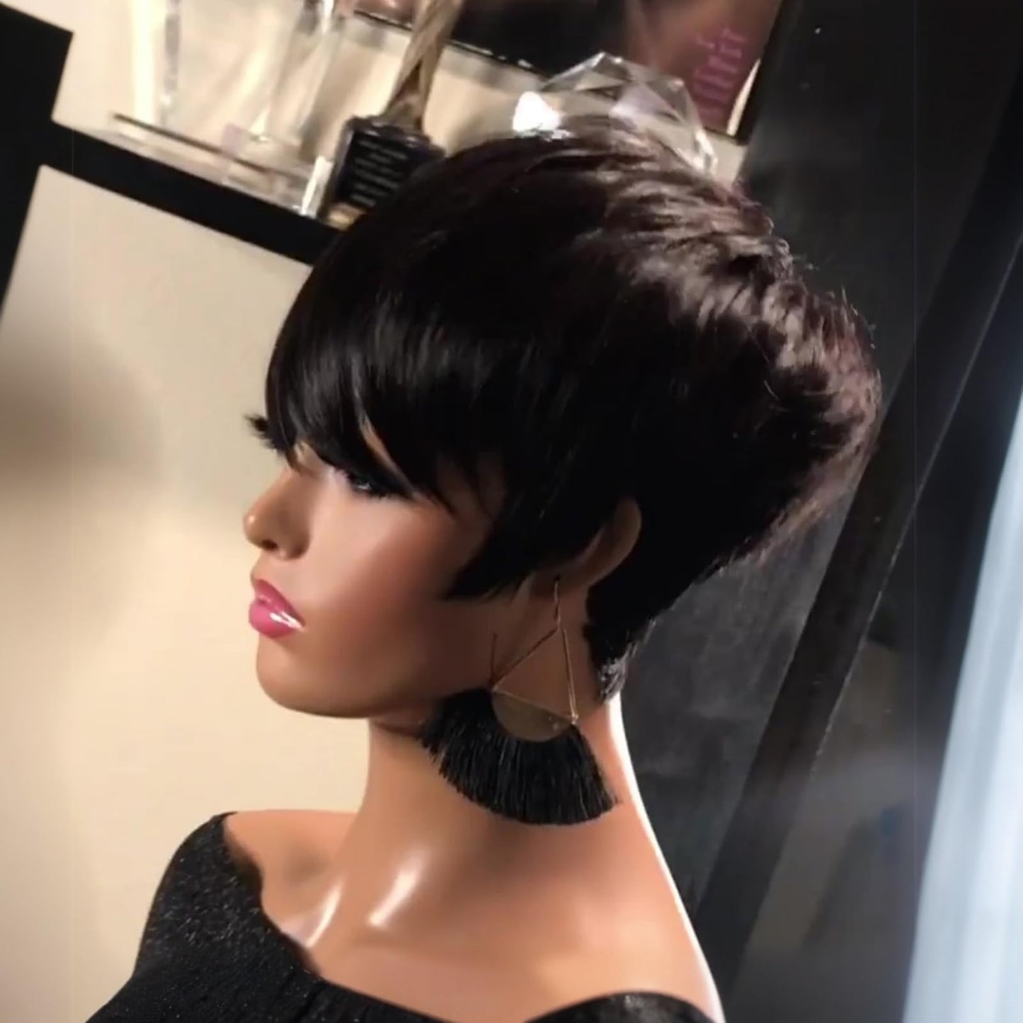 QiaQiaRing Pixie Cut Wigs For Black Women 1b/30 Daily Use Color Brazilian Virgin Remy Human Hair Short Layered Pixie Wigs with Bangs Glueless Wear and go Lightwight for Summer (Black)