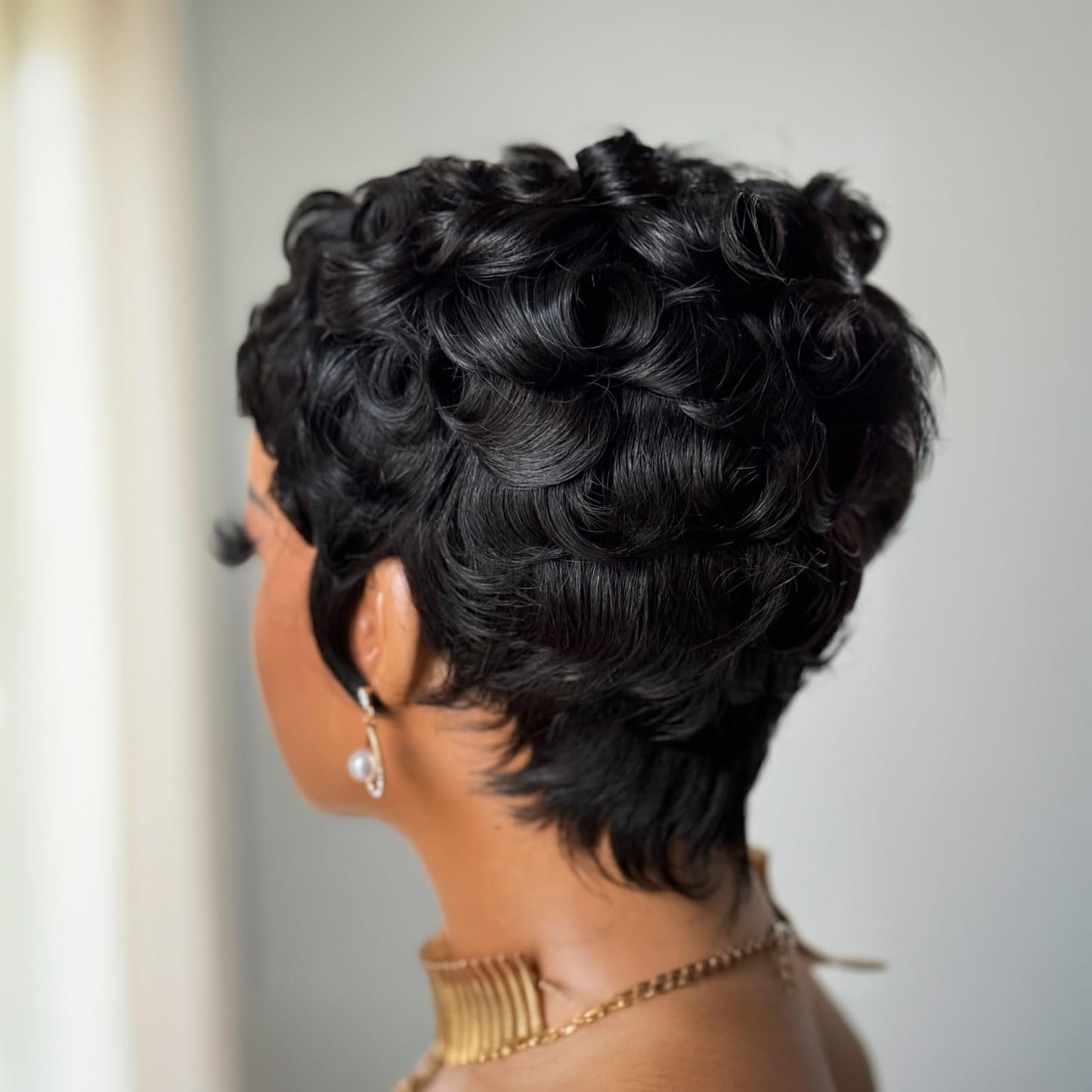 QiaQiaRing Pixie Cut Wigs for Black Women Brazilian Virgin Curly Wave Human Hair Glueless Short Layered Pixie Cut Curly Wigs With Bangs Natural Black Color for Daily Use