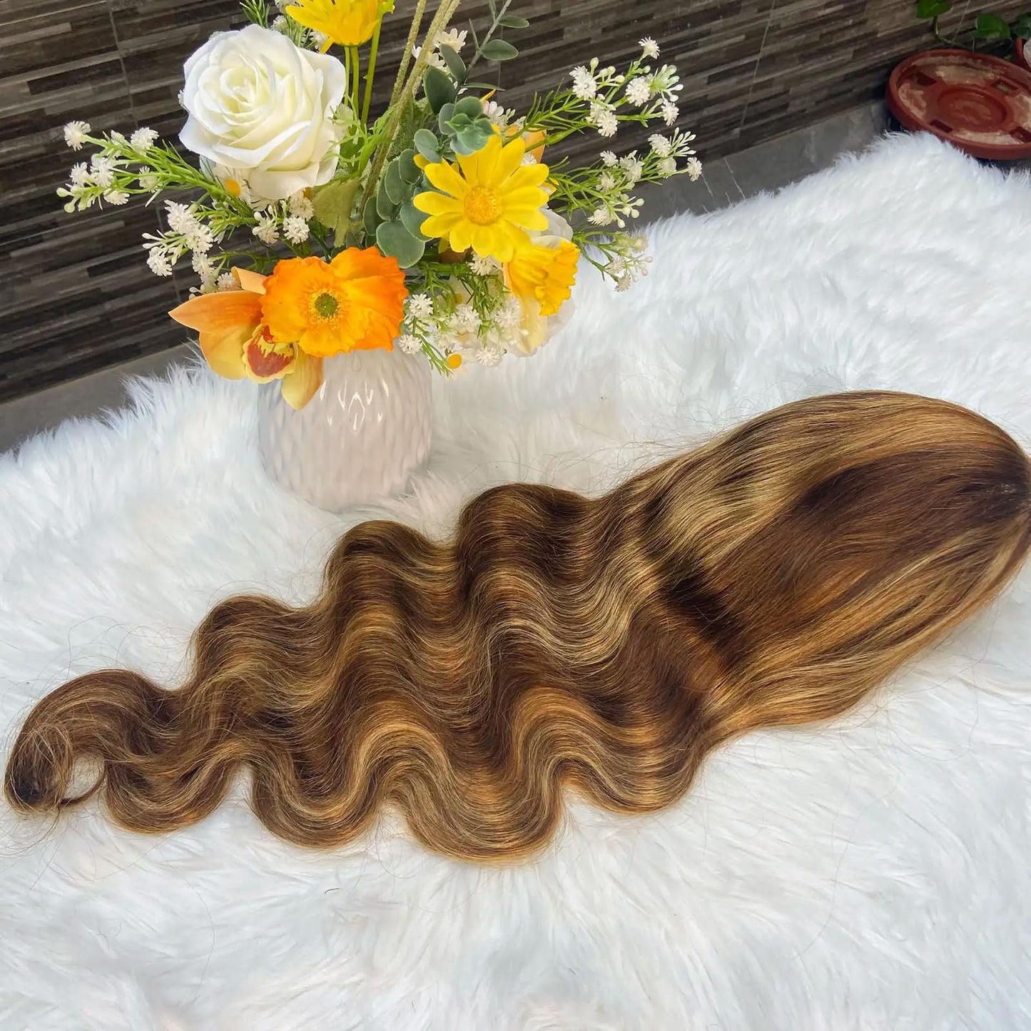 Munx Highlight Ombre Lace Front Wigs Human Hair Pre Plucked with Baby Hair 13x4 Body Wave Frontal Wigs 180% Density 4/27 Colored Honey Blonde Human Hair Wig for Women Long 36inch