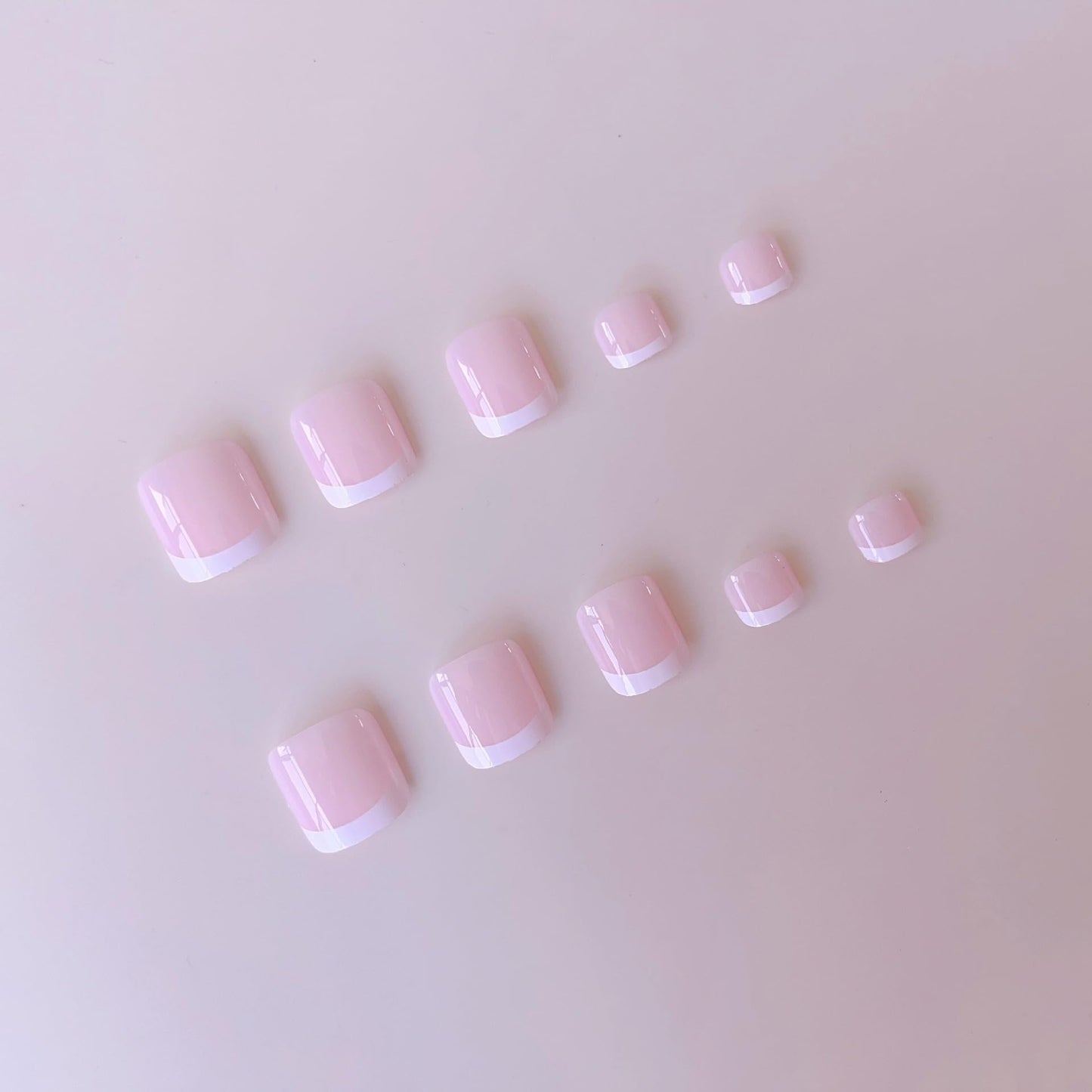 NHIXK 60Pcs White French Tip Press on Nails & Press on Toenails Set, Square Press on Nails Medium Fake Nails French False Toenails Full Cover Stick on Nails for Women Manicure Kit