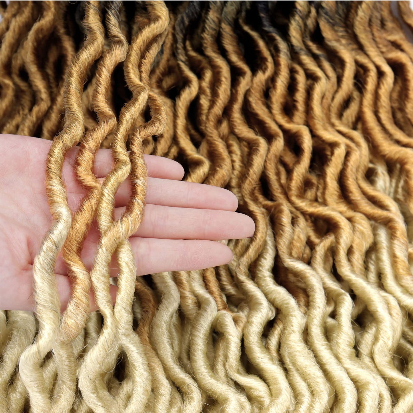 14 Inch Goddess Faux locs Crochet Hair 6 Packs/Lot Soft Gypsy Locs Wavy Crochet Braids Dreadlocks 3 Tone Curly Wavy Twist Braiding Hair Extensions African Roots Braid（1B/27/613)